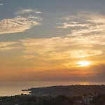 Seaview Hoja Апартаменты *