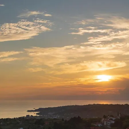 Seaview Hoja Apartman *