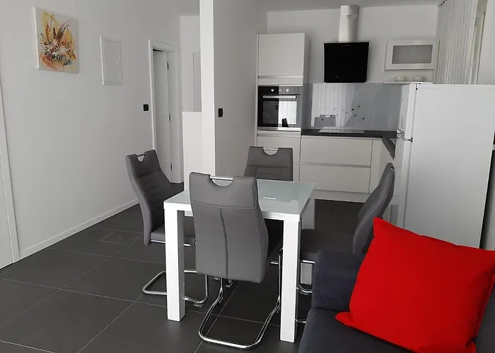 Seaview Hoja Apartmán *